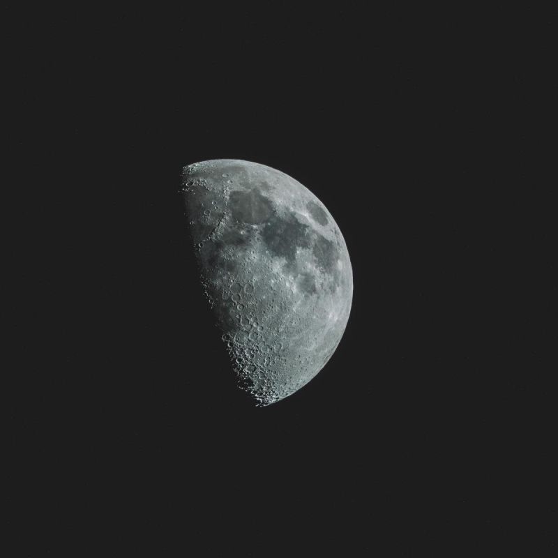 Лунные пещеры: ключ к будущим колониям на Луне и Марсе