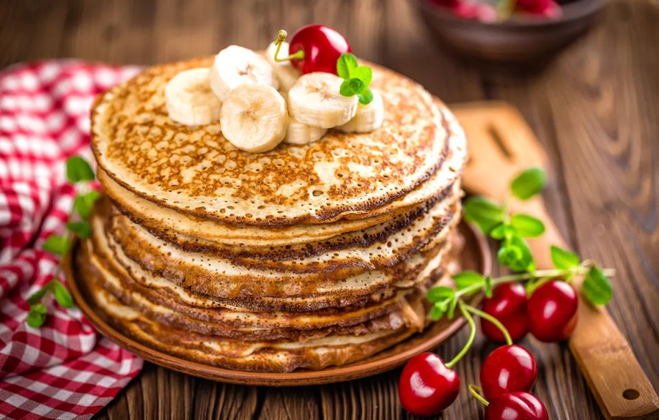 Масленица 2026: лучшие рецепты блинов на любой вкус