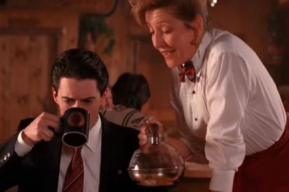 Цикорий и кофе: стоит ли делать выбор в пользу корня?