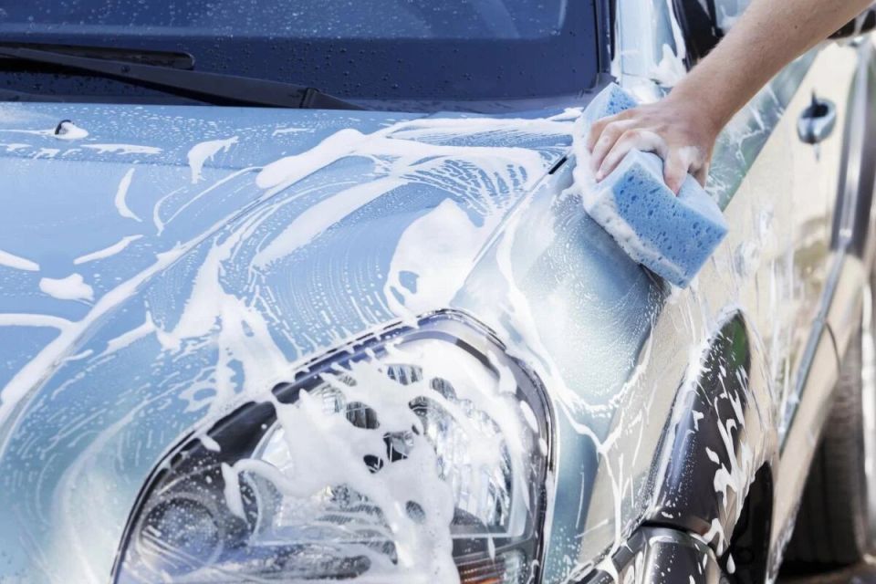 Как правильно мыть машину: секреты безупречной чистоты