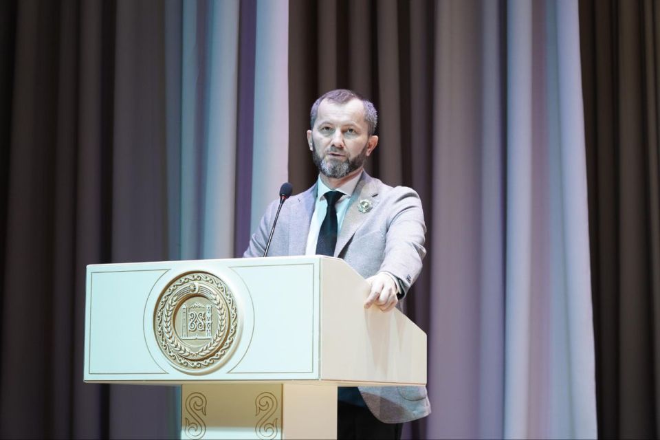 ����� ������ ������ ������� � �������������� ������ ����������� �������: ���� � ��������