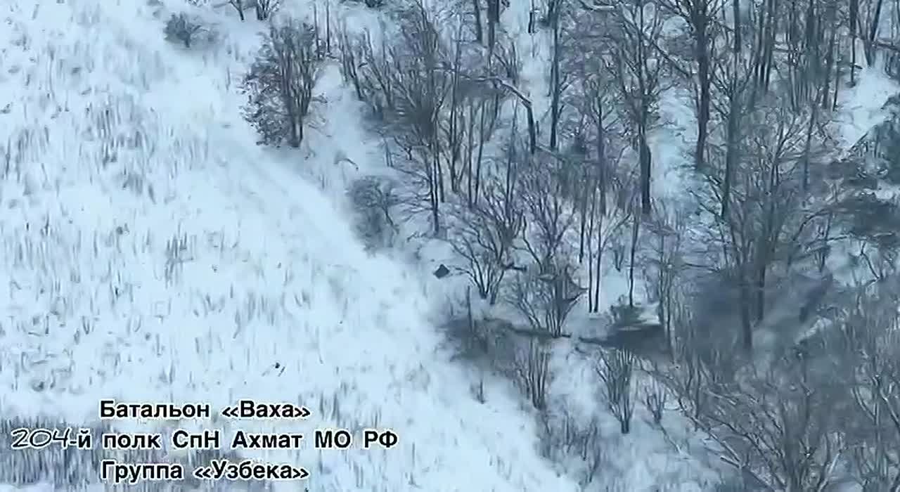 Глава Чеченской Республики Рамзан Кадыров разместил в своём телеграм-канале видео с действиями бойцов батальона «Ваха» спецназа «АХМАТ» МО РФ в Харьковском направлении