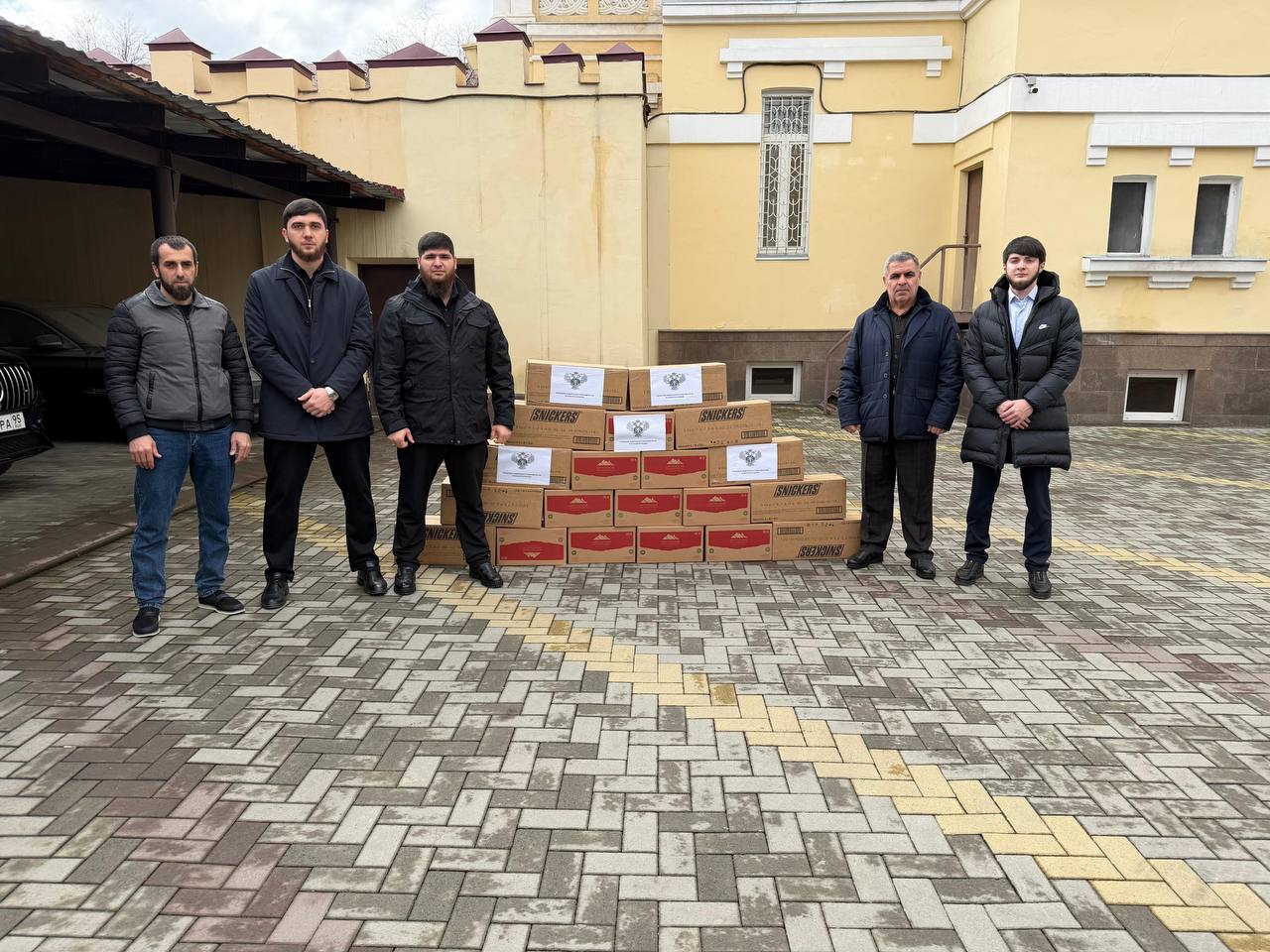 Сотрудники Управления Федерального казначейства по Чеченской Республике передали очередную гуманитарную помощь участникам СВО