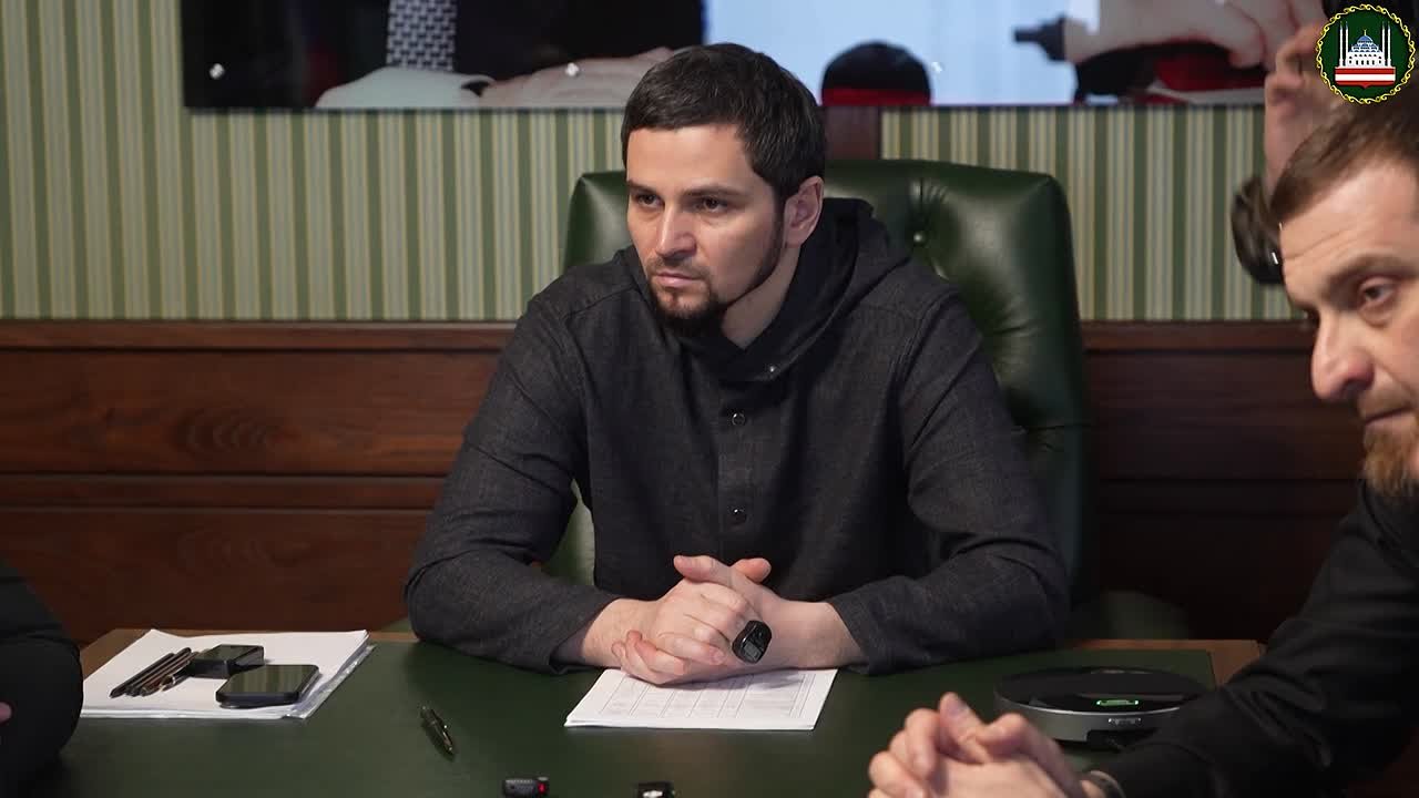 ХАС-МАГОМЕДУ КАДЫРОВУ ПРЕЗЕНТОВАЛИ ЦИФРОВОЙ ДВОЙНИК ГРОЗНОГО