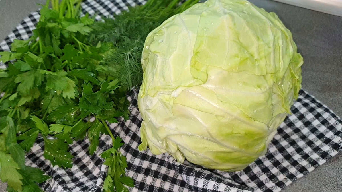 Летний салат без майонеза: легкий и освежающий рецепт