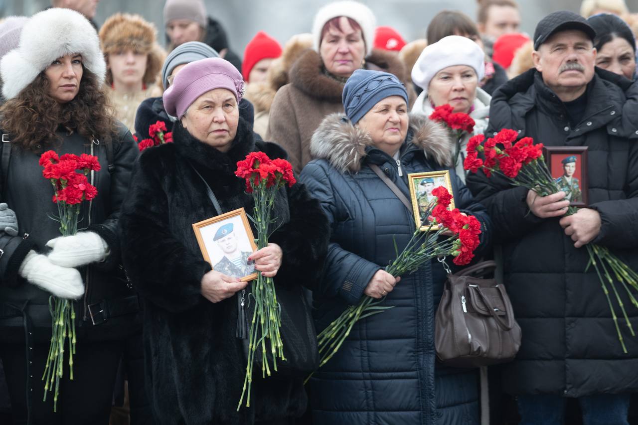 Леонид Слуцкий: Сегодня в Пскове проводим третий всероссийский форум содействия СВО «Плечом к плечу. За Русскую Победу!» Леонид Слуцкий: Сегодня в Пскове проводим третий всероссийский форум содействия СВО «Плечом к плечу. За Русскую Победу!»