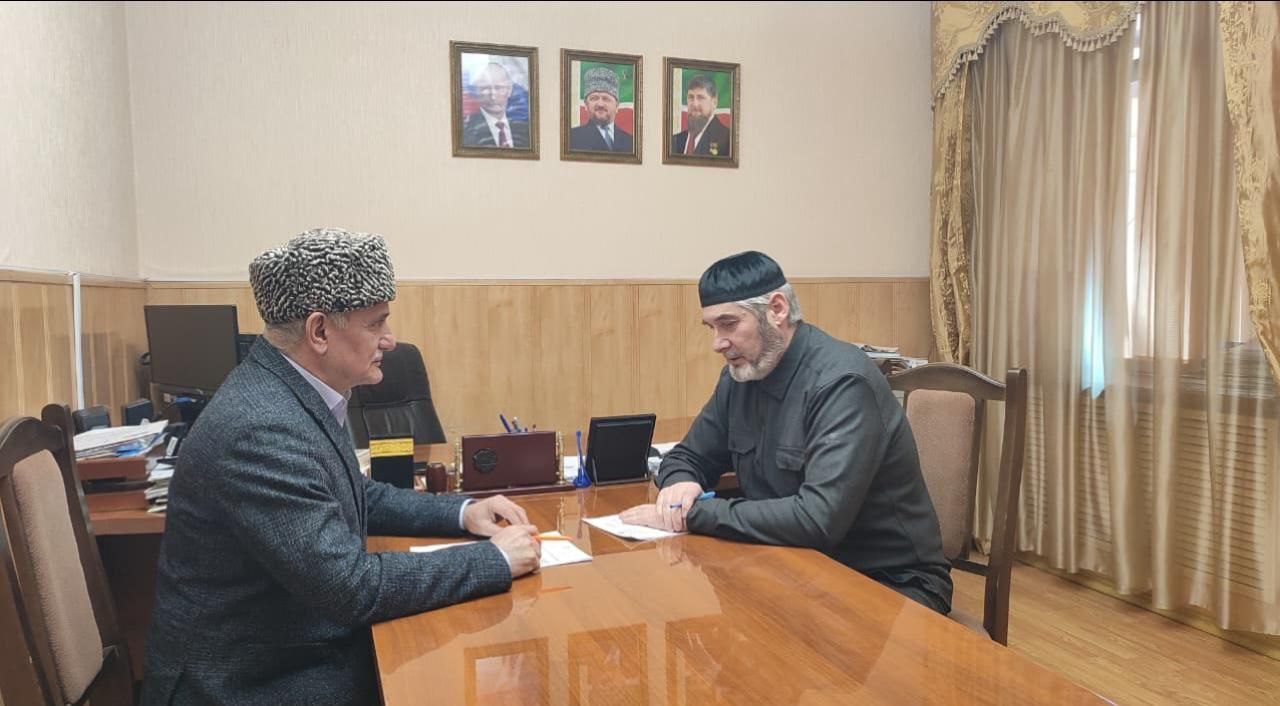 Депутаты посетили Литературный музей М.Ю. Лермонтова Депутаты посетили Литературный музей М.Ю. Лермонтова