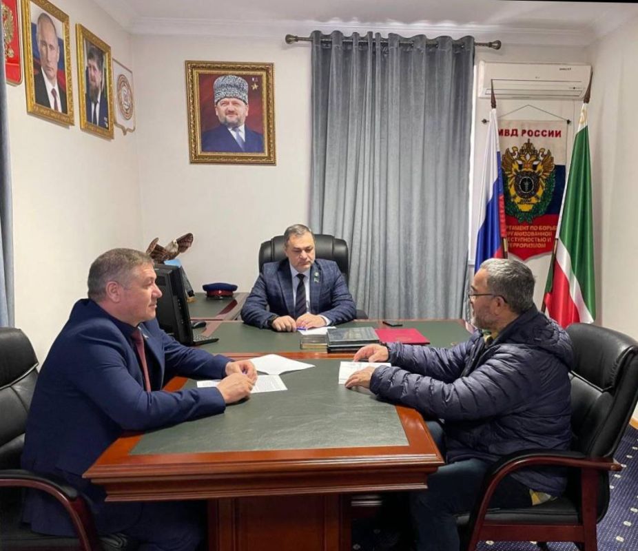 Приемы граждан депутатов Парламента ЧР