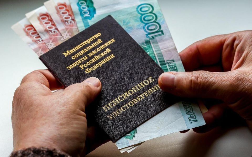 Пенсии в России: почему рост выплат не спасает пенсионеров от бедности
