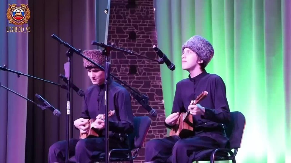 В доме культуры города Наурская состоялось мероприятие, приуроченное к 53-й годовщине образования Юных инспекторов движения (ЮИД)