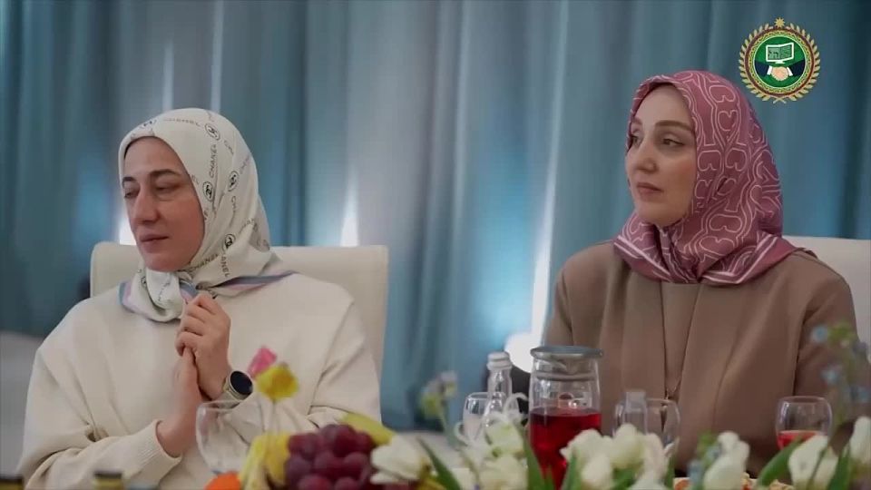 Ахмед Дудаев: По приглашению руководителя проекта «Woman in Islam» уважаемой Хутмат Рамзановны Кадыровой принял участие в церемонии награждения победительниц Всероссийского конкурса хафизов Священного Корана среди женщин