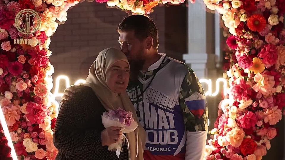 Рамзан Кадыров: именно рядом с тобой, мама, прошли самые важные годы моей жизни