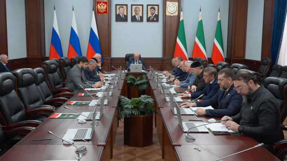 Шаид Жамалдаев провел 103-е заседание Совета Парламента Чеченской Республики