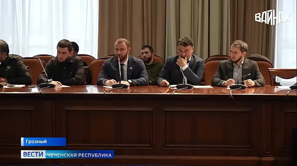 Председатель правительства Чеченской Республики Магомед Даудов провёл расширенное совещание, посвящённое подготовке региона к участию в Кавказский инвестиционный форум, которое пройдёт с 28 по 30 апреля в Минеральных Водах