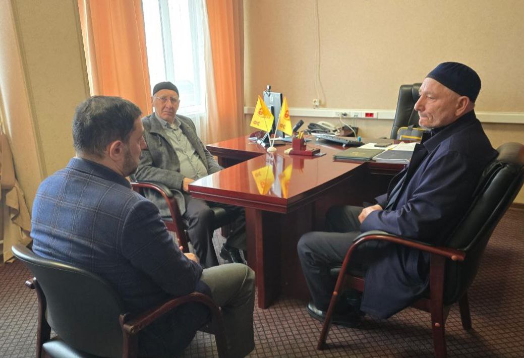 Парламентарии Чеченской Республики продолжают активно работать над решением проблемных вопросов жителей, проводя регулярные встречи и выездные приемы Парламентарии Чеченской Республики продолжают активно работать над решением проблемных вопросов жителей, проводя регулярные встречи и выездные приемы