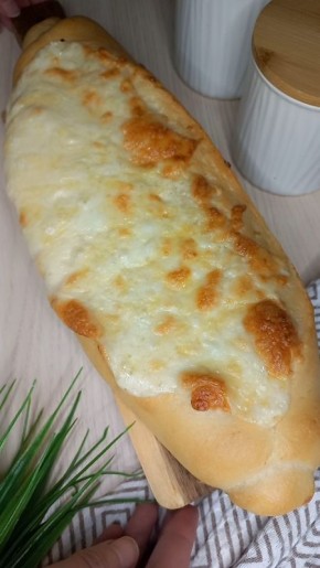 Волшебный сырно-чесночный багет