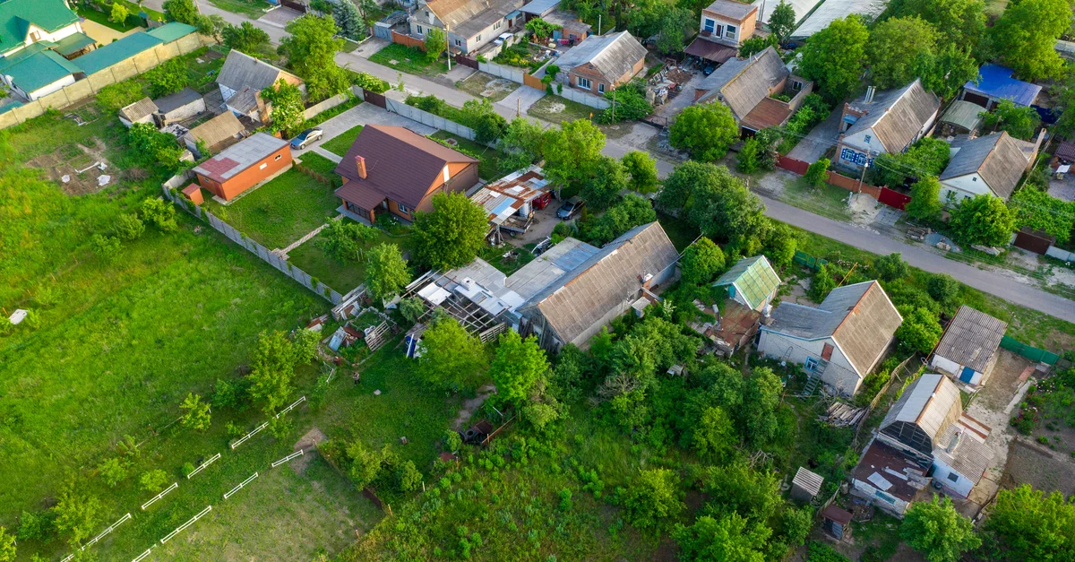 Как общее собрание СНТ может нарушить права собственников: новое решение Верховного Суда