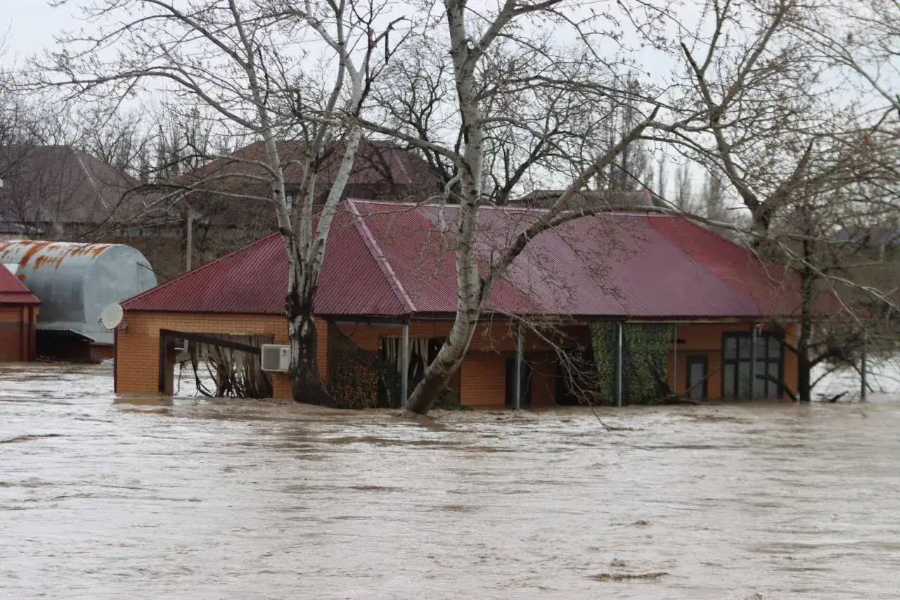 В ЧР остаются подтопленными 50 домов и 10 придворовых территорий