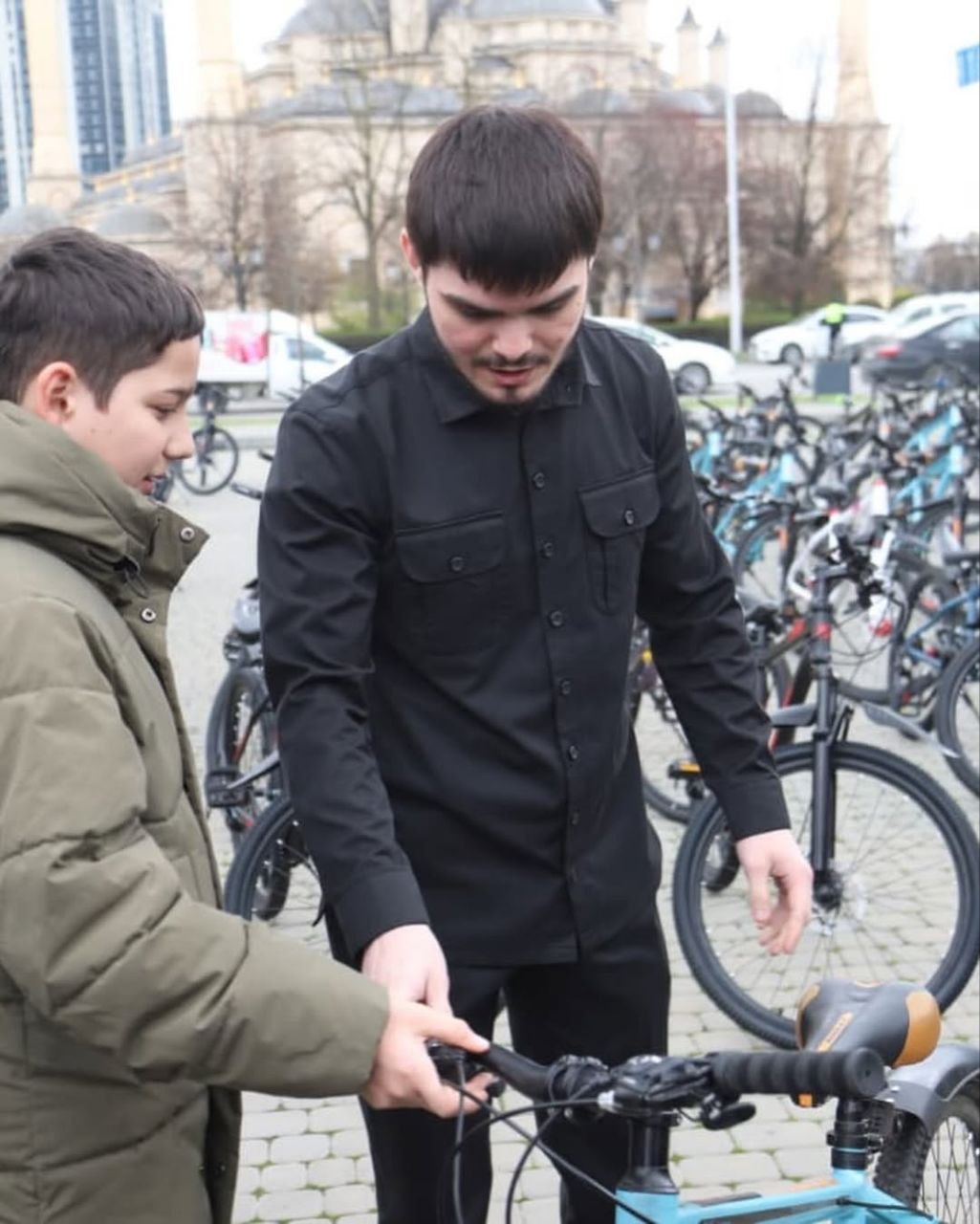 В Грозном подвели итоги ежегодной акции «Утренний намаз» В Грозном подвели итоги ежегодной акции «Утренний намаз»