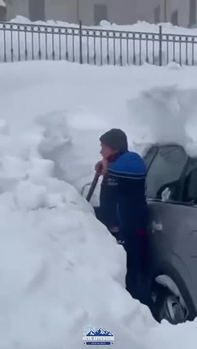 Снегопады обрушились на провинцию Изерния в Италии