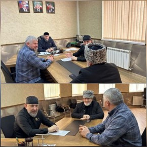 Депутаты побывали в Урус-Мартановском районе