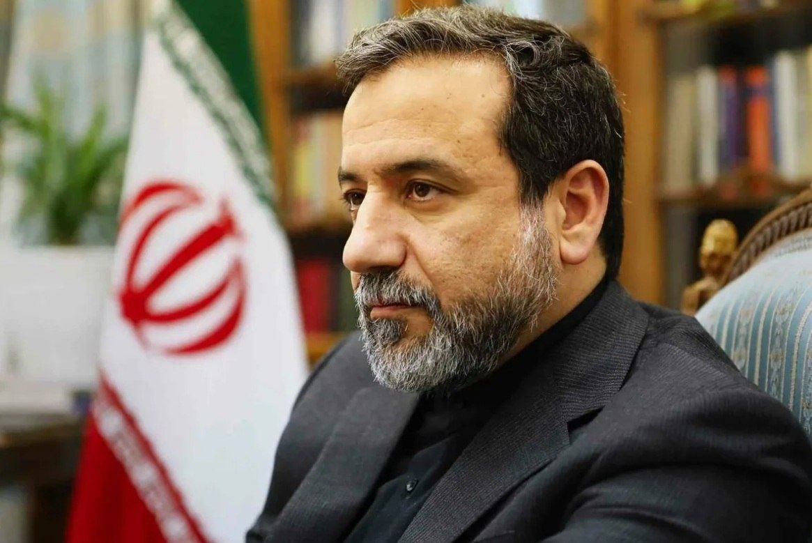 Иран откроет Ормузский пролив через две недели в случае прекращения атак