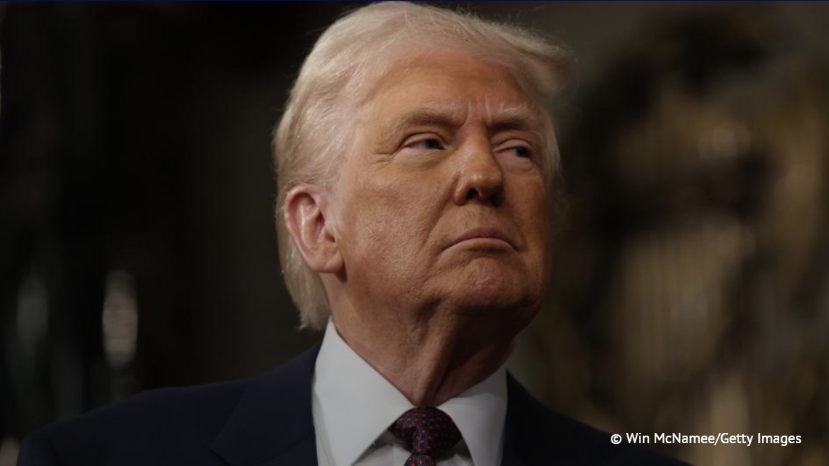 Трамп заявил, что Вашингтон будет тесно сотрудничать с Тегераном, утверждает, что в стране произошла "продуктивная смена власти"