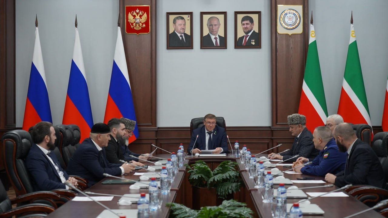 Халид Накаев провел заседание комитета