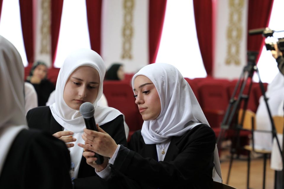 ����� � �������: ��������������� ��������� �� ����� ��������������� ��������� �� �������������� �����