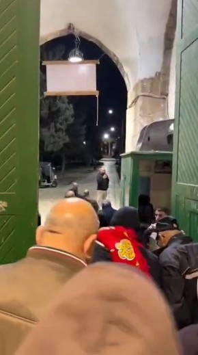 ������ ���-���� ����������� ��� ������ ����� 40-�������� ��������