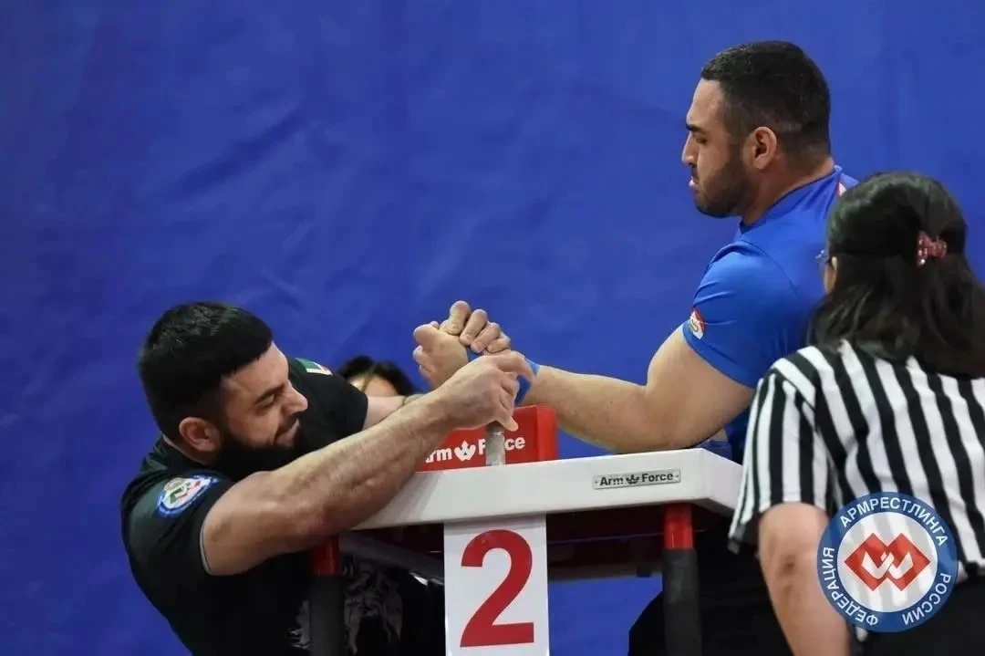 В Орле состоялся юбилейный 35-й чемпионат России по армрестлингу В Орле состоялся юбилейный 35-й чемпионат России по армрестлингу