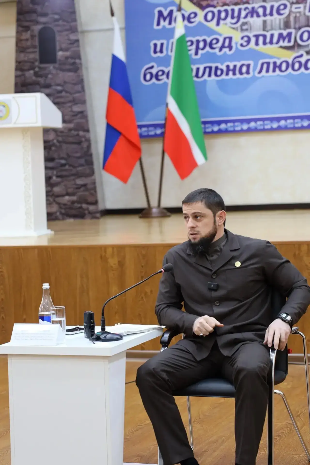 Заместитель Председателя Правительства Чеченской Республики – министр ЧР по национальной политике, внешним связям, печати и информации Ахмед Дудаев провёл встречу с делегацией соотечественников, проживающих в Турции Заместитель Председателя Правительства Чеченской Республики – министр ЧР по национальной политике, внешним связям, печати и информации Ахмед Дудаев провёл встречу с делегацией соотечественников, проживающих в Турции