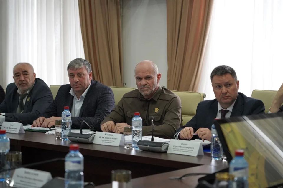 Минэнерго провело выездное совещание в Чеченской Республике Минэнерго провело выездное совещание в Чеченской Республике