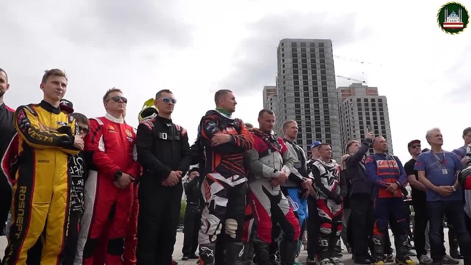 В ГРОЗНОМ ТОРЖЕСТВЕННО ОТКРЫЛИ ГОНКИ ALPHA RACE