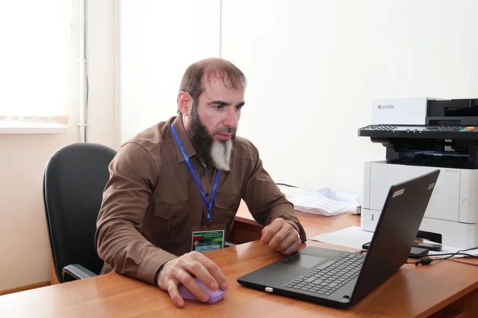 1 июня с экзаменов по химии, литературе и истории начался основной период ЕГЭ 2026 года 1 июня с экзаменов по химии, литературе и истории начался основной период ЕГЭ 2026 года