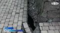 Крупный оползень сошел в высокогорном селе Беной, в результате чего была разрушена значительная часть территории местного лагеря