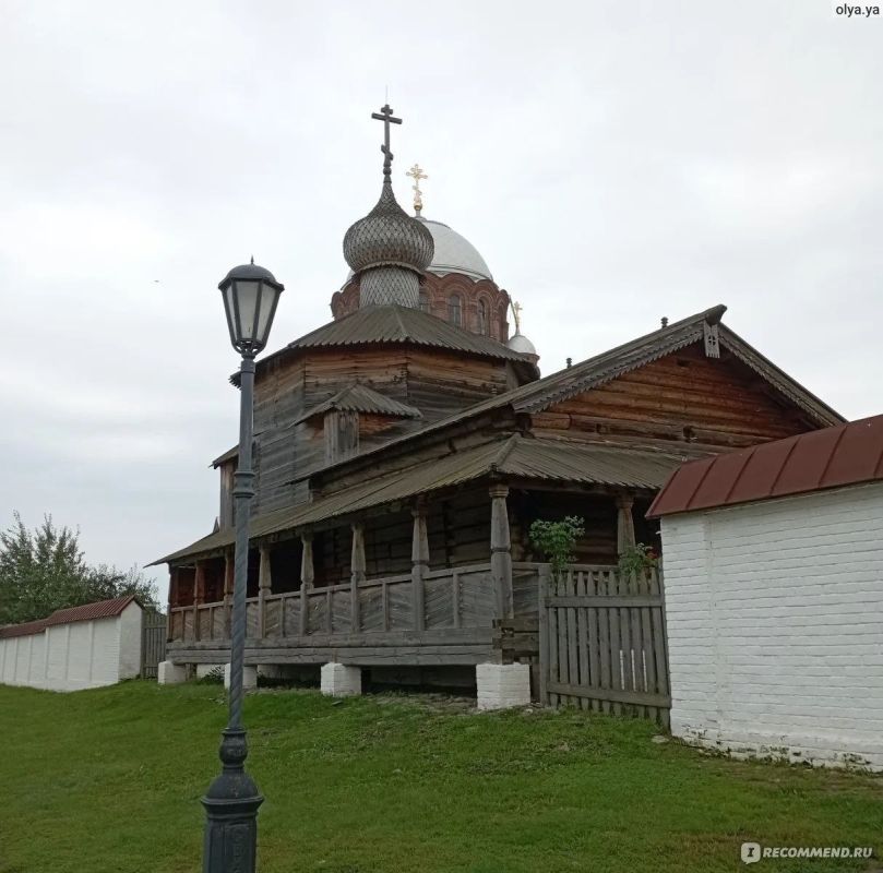 Свияжск — исторический остров-град в Татарстане (Россия) Свияжск — исторический остров-град в Татарстане (Россия)