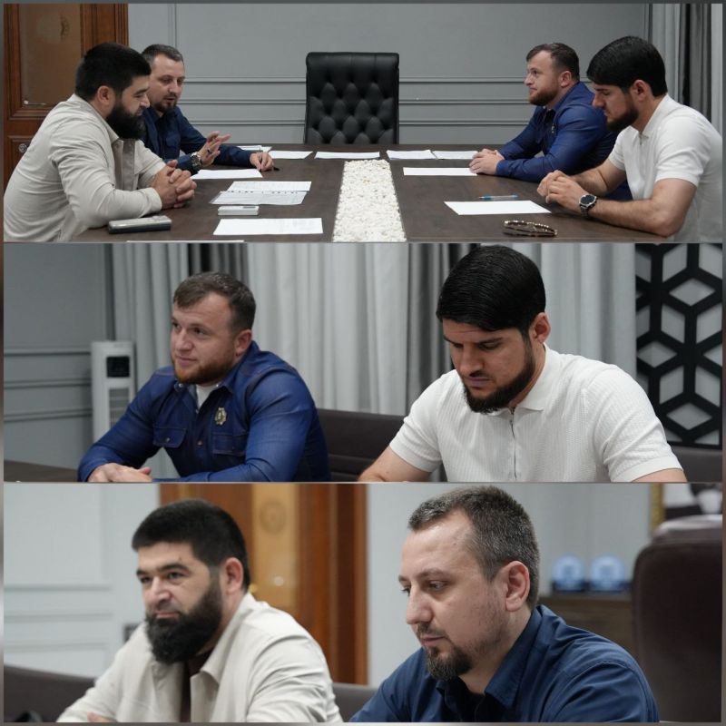 Депутат Парламента Чеченской Республики Муртуз-Али Дагаев провел рабочую встречу с руководством Министерства Чеченской Республики по делам молодежи
