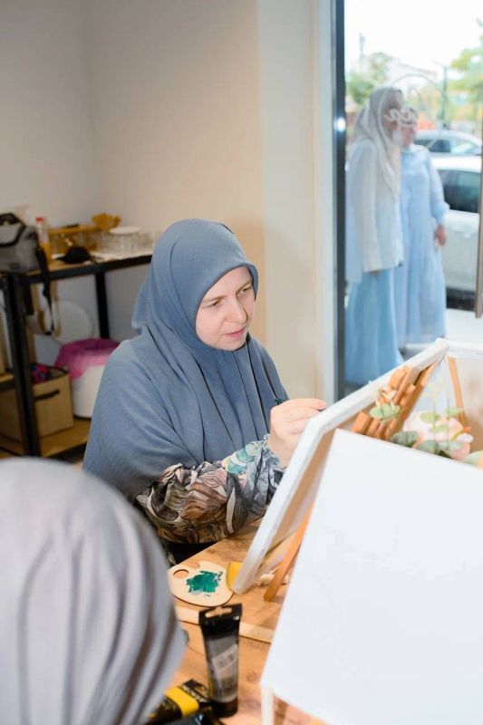 Сообщество Woman in Islam возобновило цикл мастер-классов в Грозном Сообщество Woman in Islam возобновило цикл мастер-классов в Грозном