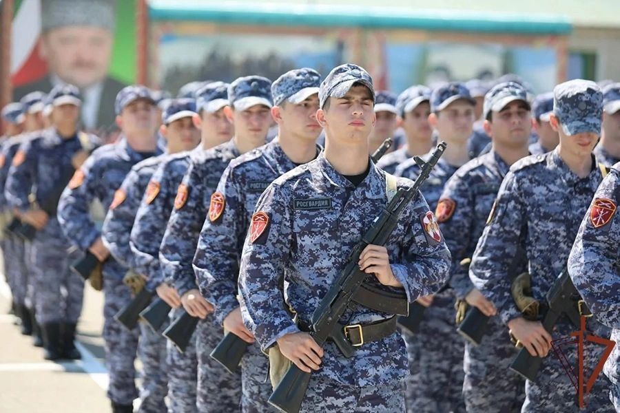 Командующий Северо-Кавказским округом Росгвардии совершил рабочую поездку в Чеченскую Республику Командующий Северо-Кавказским округом Росгвардии совершил рабочую поездку в Чеченскую Республику
