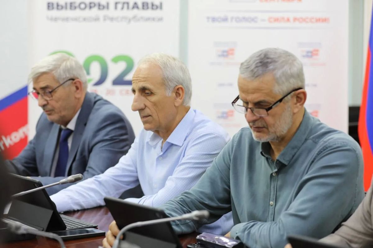 3 августа 2026 года состоялось очередное заседание Избирательной комиссии Чеченской Республики, на повестку дня которого были вынесены вопросы о регистрации списков кандидатов в депутаты Парламента Чеченской Республики... 3 августа 2026 года состоялось очередное заседание Избирательной комиссии Чеченской Республики, на повестку дня которого были вынесены вопросы о регистрации списков кандидатов в депутаты Парламента Чеченской Республики...