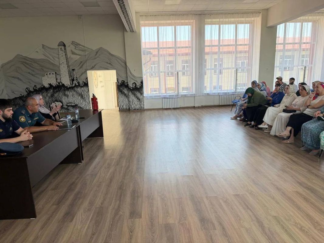 В городах и районах республики проходят обучающие семинары для председателей и членов участковых избирательных комиссий В городах и районах республики проходят обучающие семинары для председателей и членов участковых избирательных комиссий