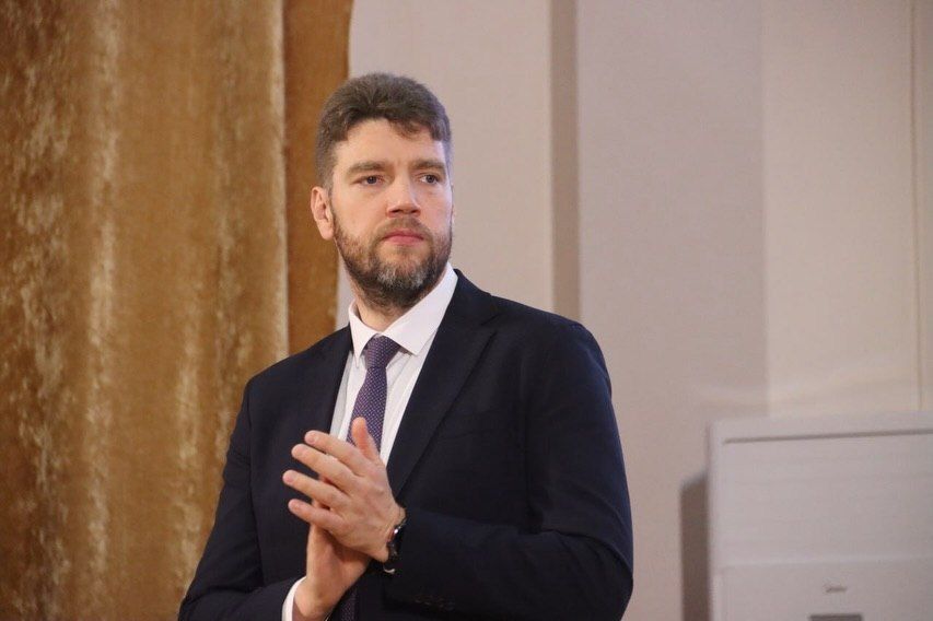 В Чеченской Республике проходит Форум наилучших практик борьбы с опустыниванием и деградацией земель в преддверии 17-й сессии Конференции Сторон Конвенции ООН по борьбе с опустыниванием в тех странах, которые испытывают... В Чеченской Республике проходит Форум наилучших практик борьбы с опустыниванием и деградацией земель в преддверии 17-й сессии Конференции Сторон Конвенции ООН по борьбе с опустыниванием в тех странах, которые испытывают...