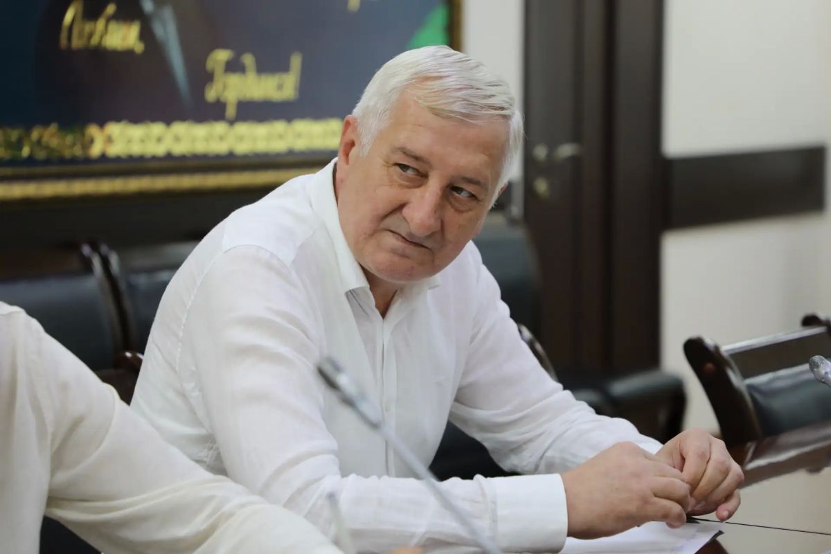 В Избиркоме ЧР обсудили порядок распределения эфирного времени и печатной площади на предстоящих выборах В Избиркоме ЧР обсудили порядок распределения эфирного времени и печатной площади на предстоящих выборах