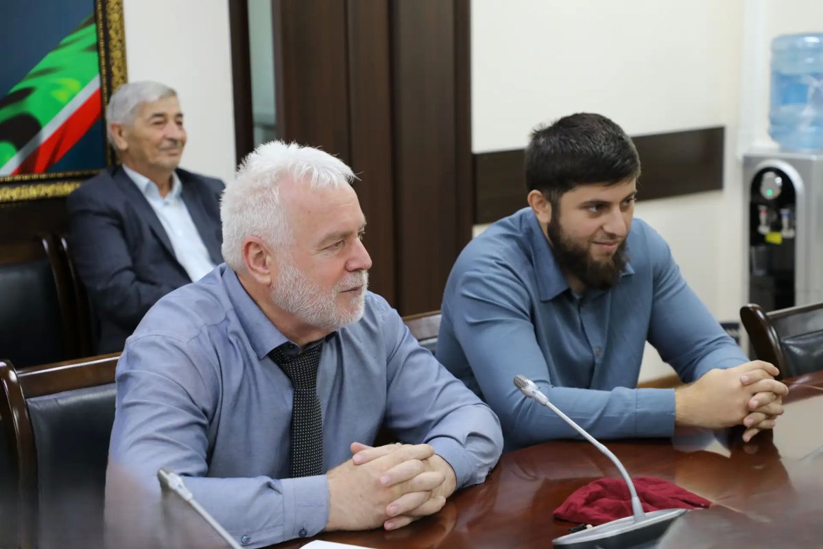 Определен порядок партий в избирательном бюллетене на выборах депутатов Парламента Чеченской Республики Определен порядок партий в избирательном бюллетене на выборах депутатов Парламента Чеченской Республики