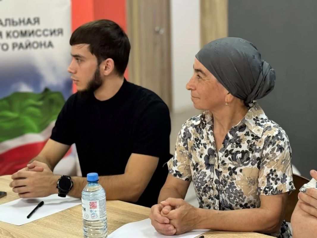 Членов УИК Надтеречного района готовят к подомовому обходу Членов УИК Надтеречного района готовят к подомовому обходу