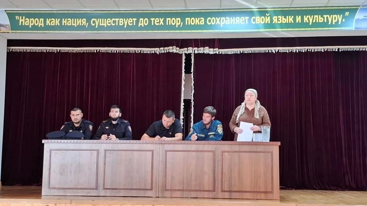 В Чеченской Республике проходят учения по обеспечению безопасности избирательных участков В Чеченской Республике проходят учения по обеспечению безопасности избирательных участков