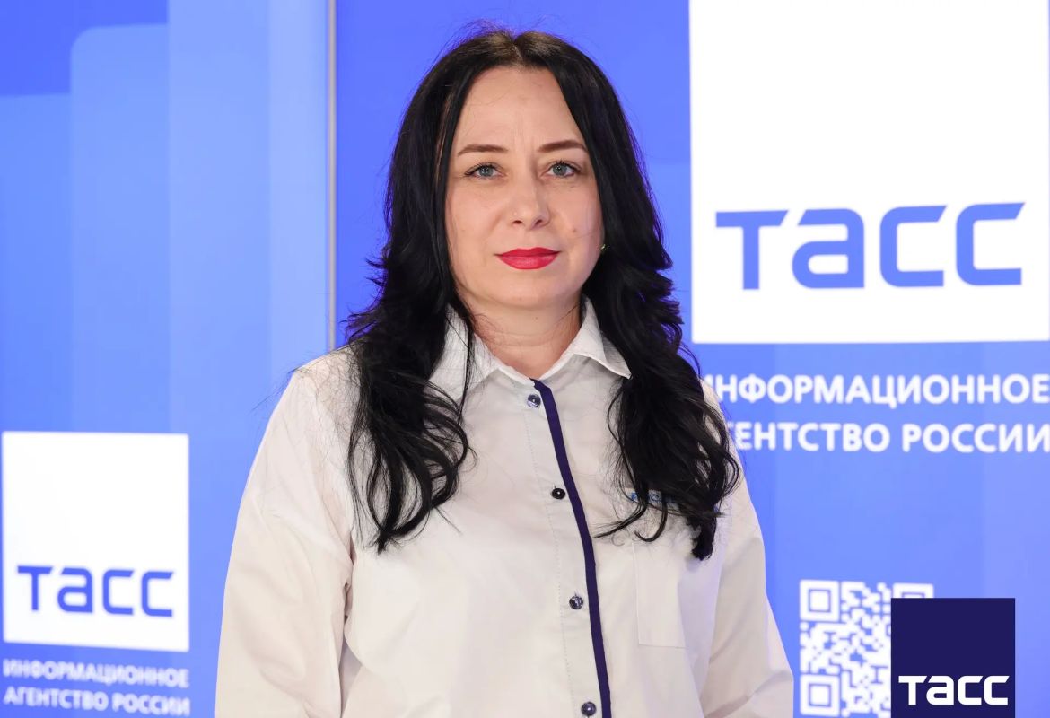 Главное из заявлений, а также фоторепортаж с пресс-конференции в Региональном информационном центре "ТАСС Кавказ" в Пятигорске, посвященной реализации проектов Росдетцентра на Северном Кавказе в новом учебном году: Главное из заявлений, а также фоторепортаж с пресс-конференции в Региональном информационном центре "ТАСС Кавказ" в Пятигорске, посвященной реализации проектов Росдетцентра на Северном Кавказе в новом учебном году: