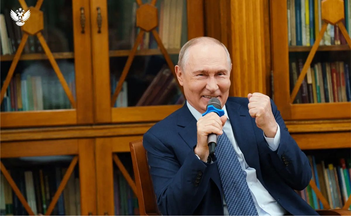 Сергей Кравцов доложил Владимиру Путину о готовности системы образования к новому учебному году Сергей Кравцов доложил Владимиру Путину о готовности системы образования к новому учебному году