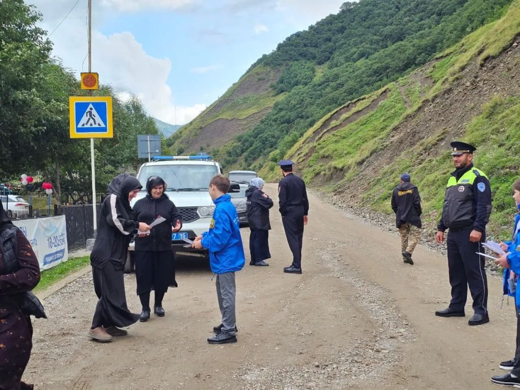 «Будь в курсе!» продолжает маршрут по районам республики «Будь в курсе!» продолжает маршрут по районам республики